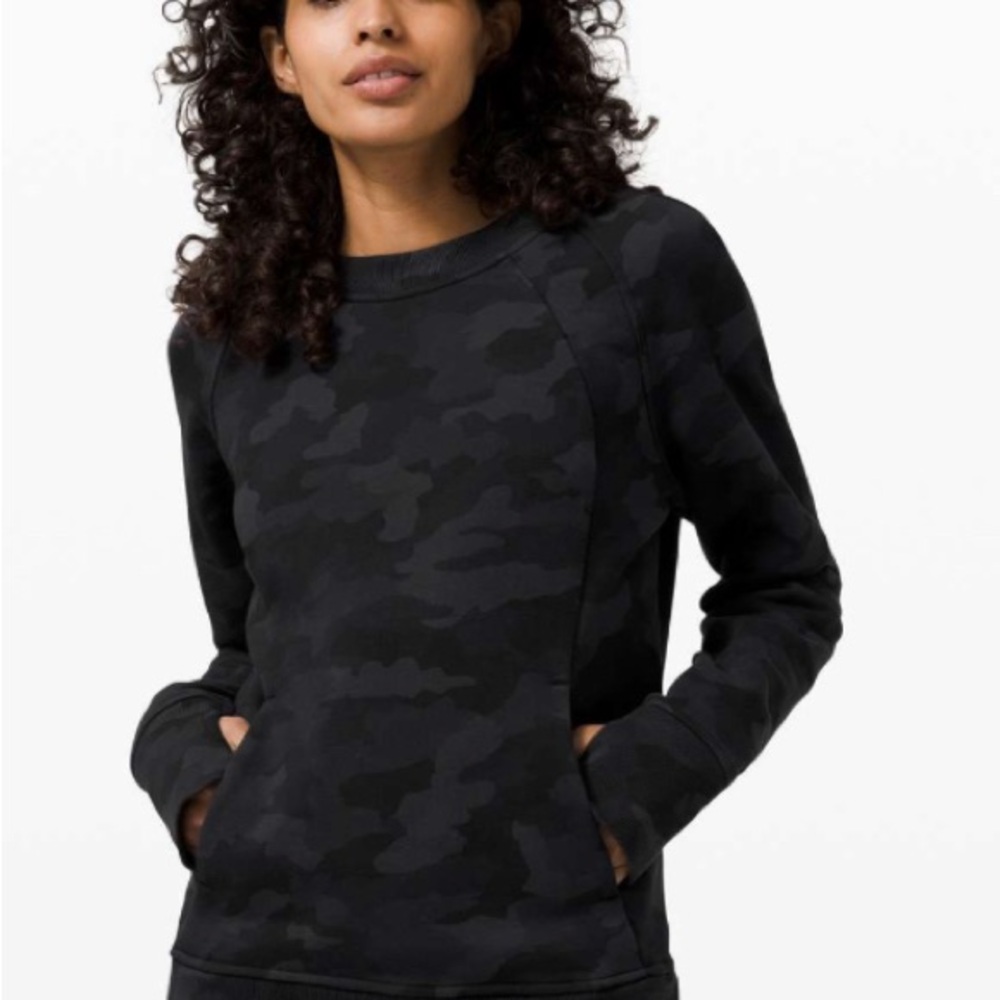 Lululemon Scuba Crew
Heritage 365 Camo Deep Coal Multi